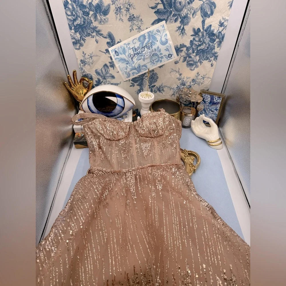 🆕 BRONX & BANCO 🧿 NWOT Mademoiselle Gold Sequin Midi Dress , Size XS US 2 - Picture 3 of 17